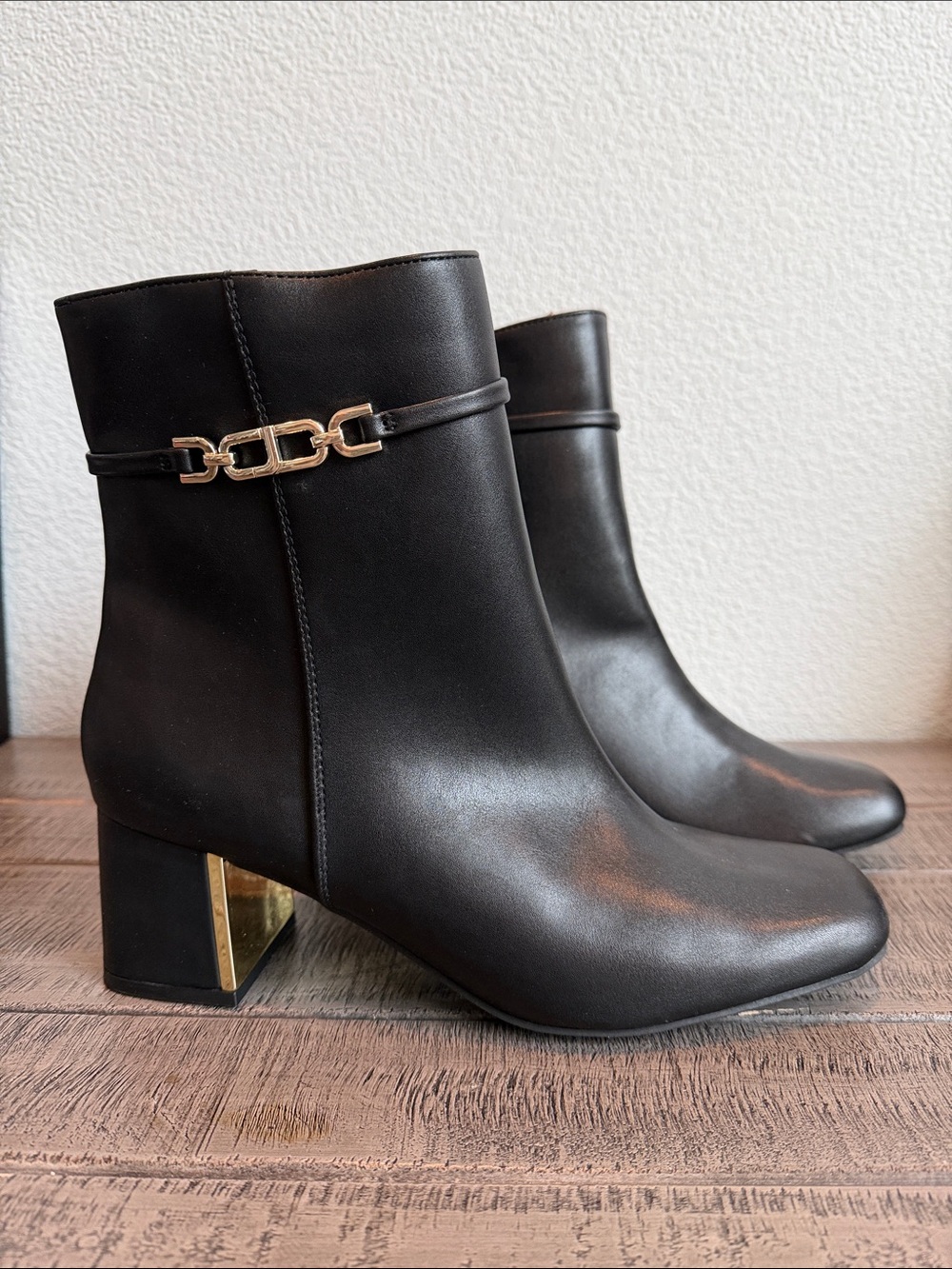 Jones New York "Jny-Durling" Black Ankle Bootie  NIB